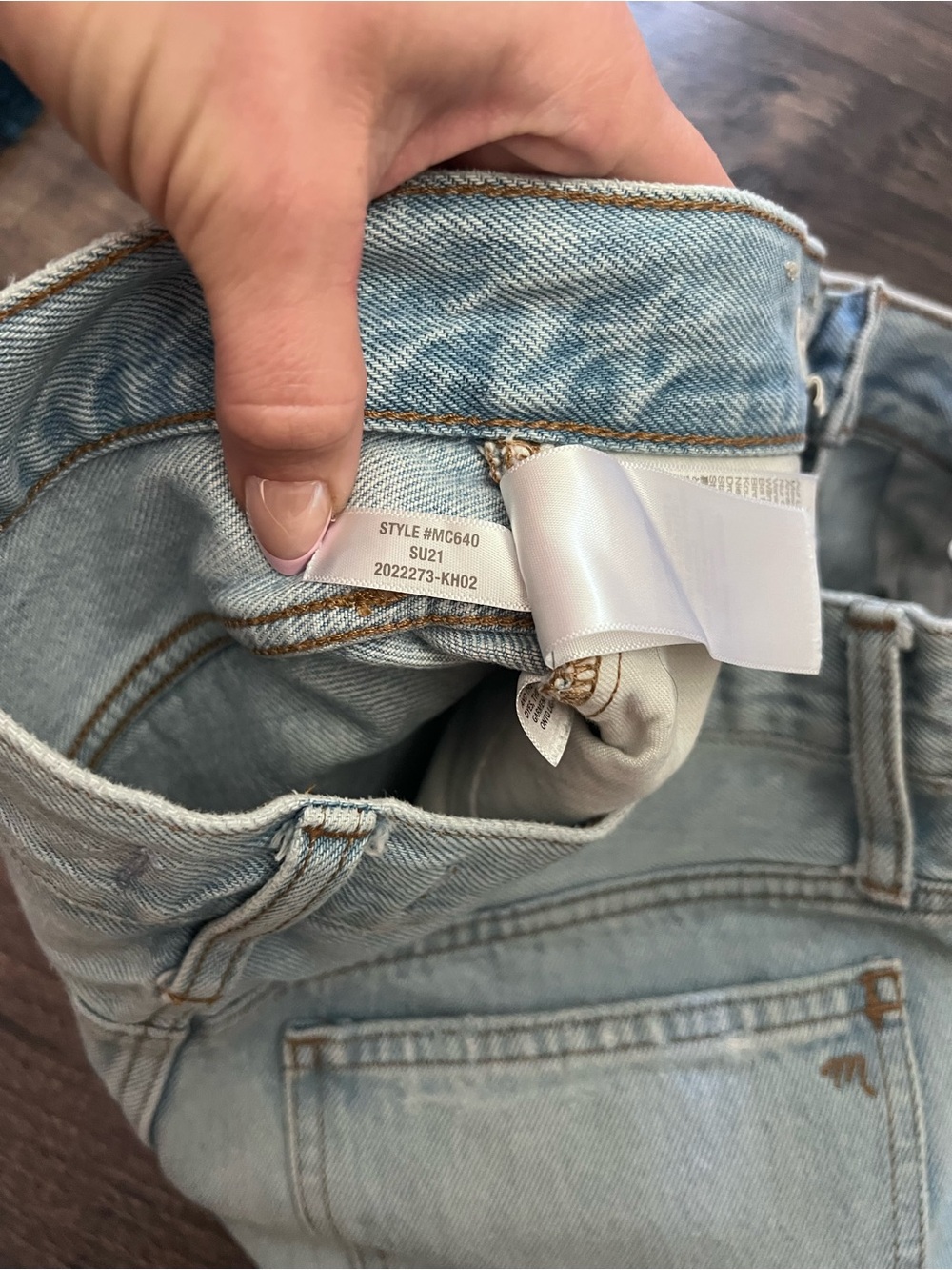 Madewell Relaxed Denim Shorts - Picture 10 of 11